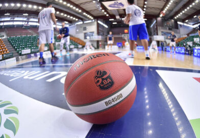 LA GRANDE SPORTIVITA’ DELL’ALLENATORE EBK, SCONFITTO DALLA STELLA AZZURRA